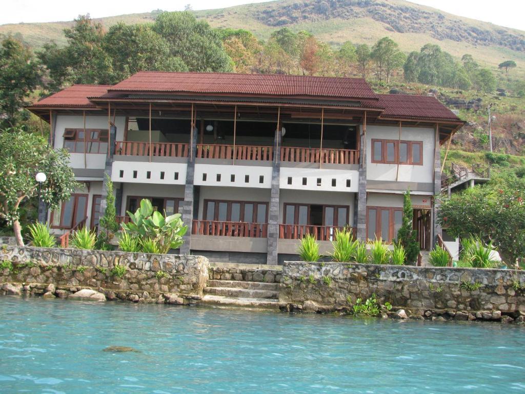 Saulina Resort Pangururan Zewnętrze zdjęcie